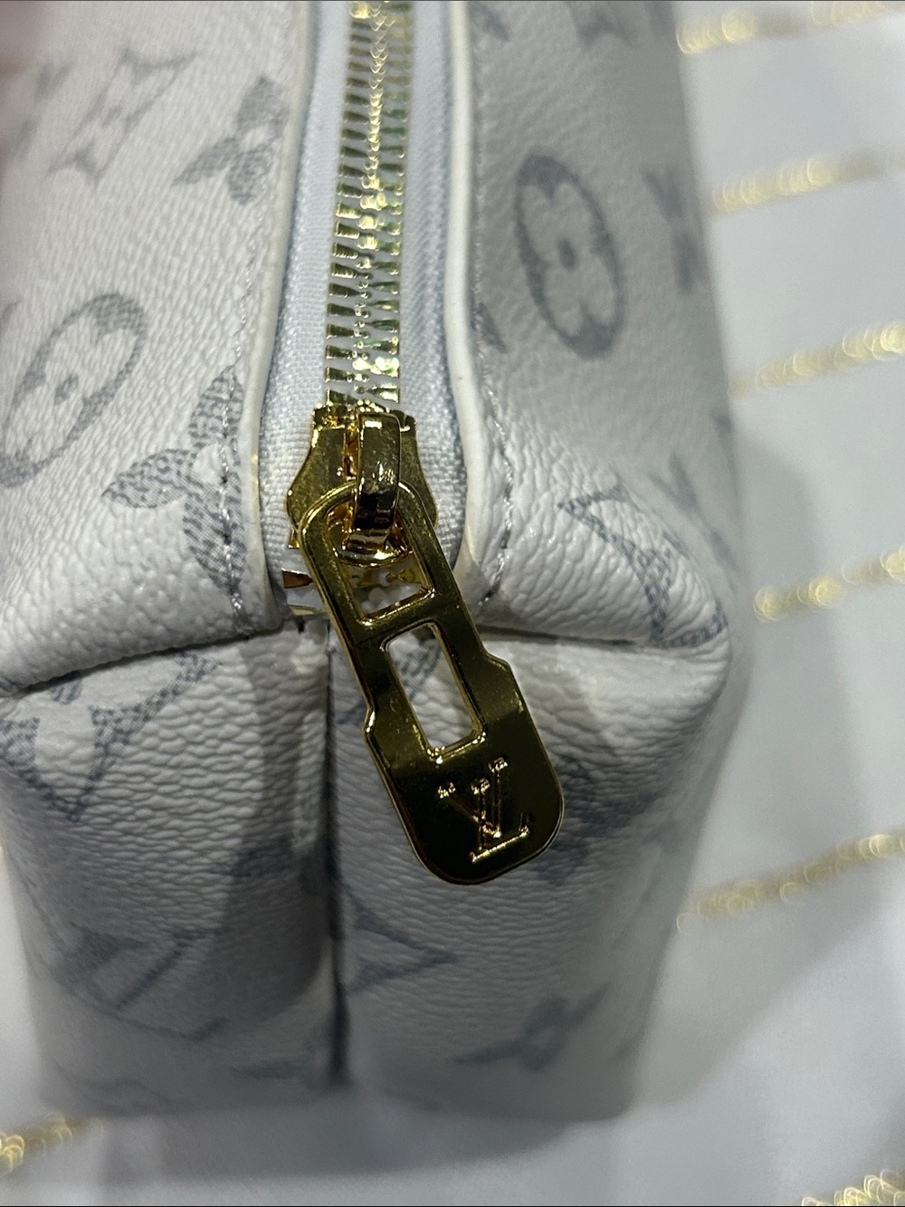 New Cute Fashion Designer Stadium CrossBody Hand Bag & Zipper Pouch Set & Charm - Picture 12 of 14